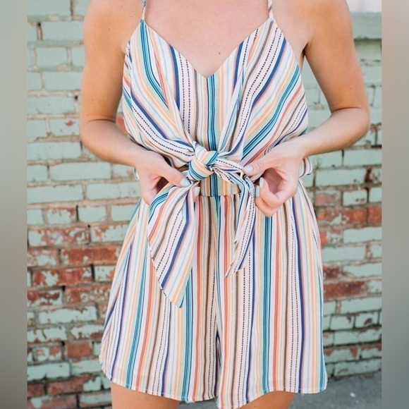 Mustard Seed Striped Front Tie Romper Size Large - Picture 2 of 6
